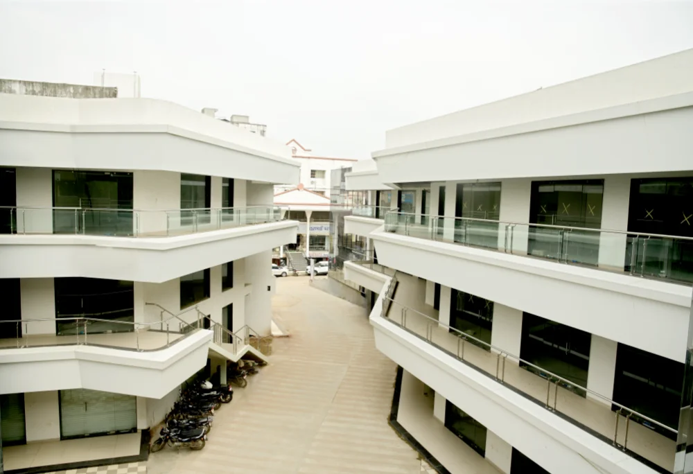 Anand Central Square-Shops & Showrooms